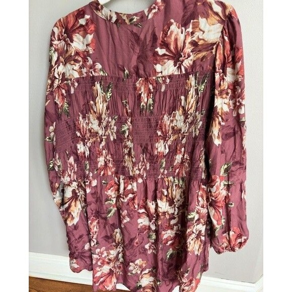 TORRID Top Blouse Size 2 (2X)Peasant Babydoll Floral Boho Lightweight Plus Size - Picture 4 of 6